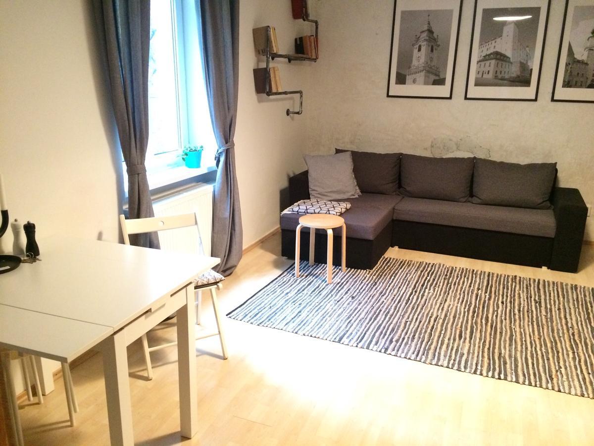 Historical Beer Apartment Bratislava Bagian luar foto